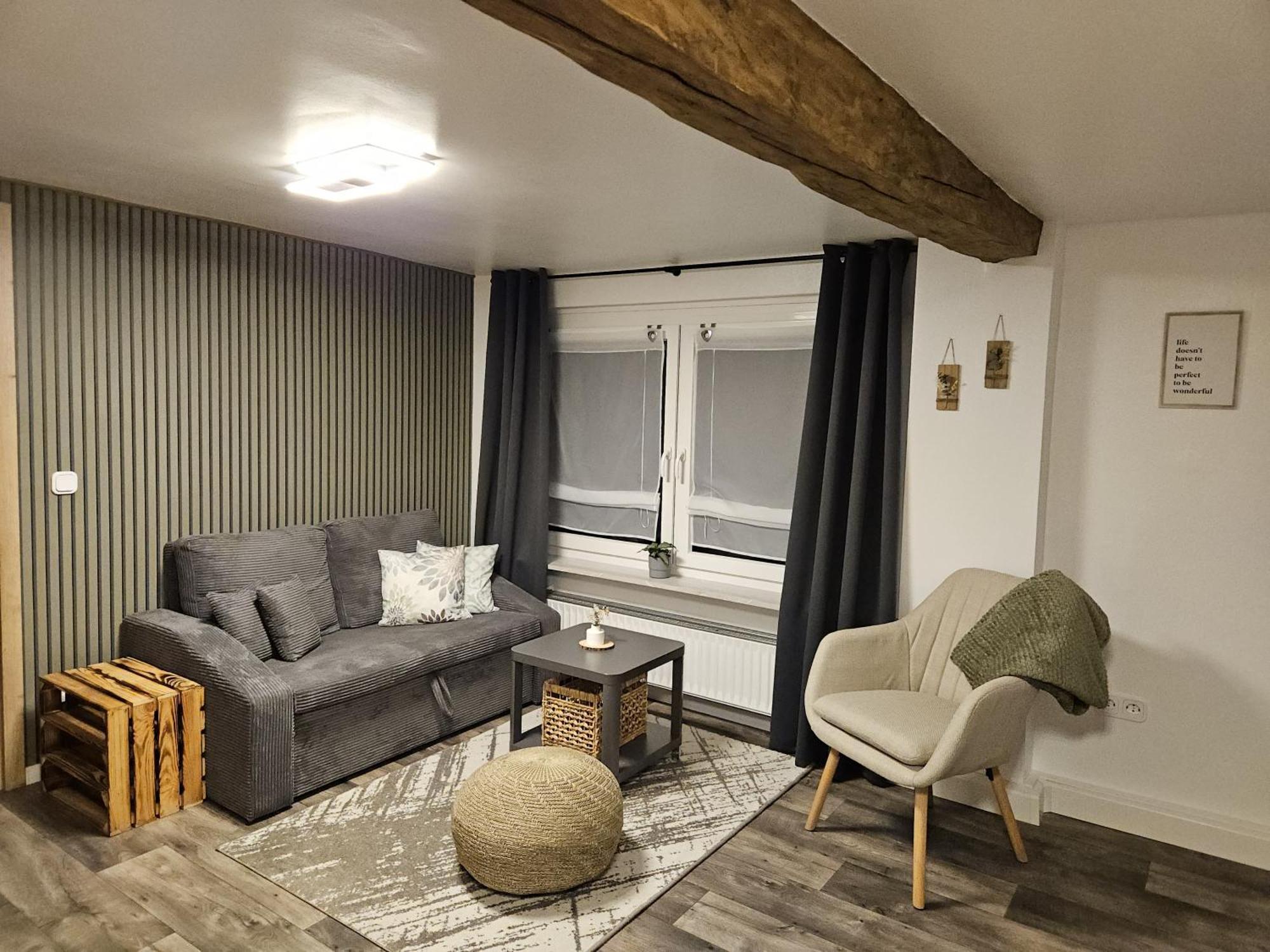 Gemuetliche Ferienwohnung Im Westerwald - "Ferienwohnung Grau" Weitefeld Bagian luar foto